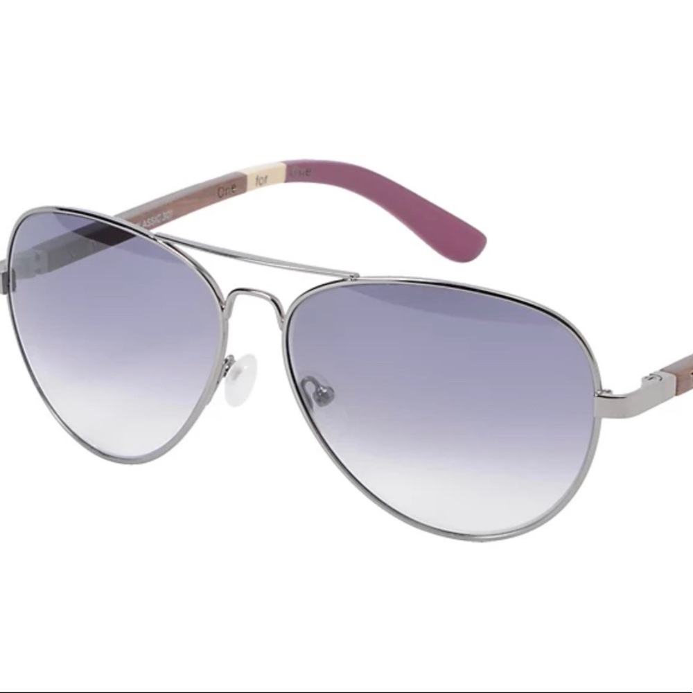 Toms Aviator Classic 301 Gunmetal and Berry